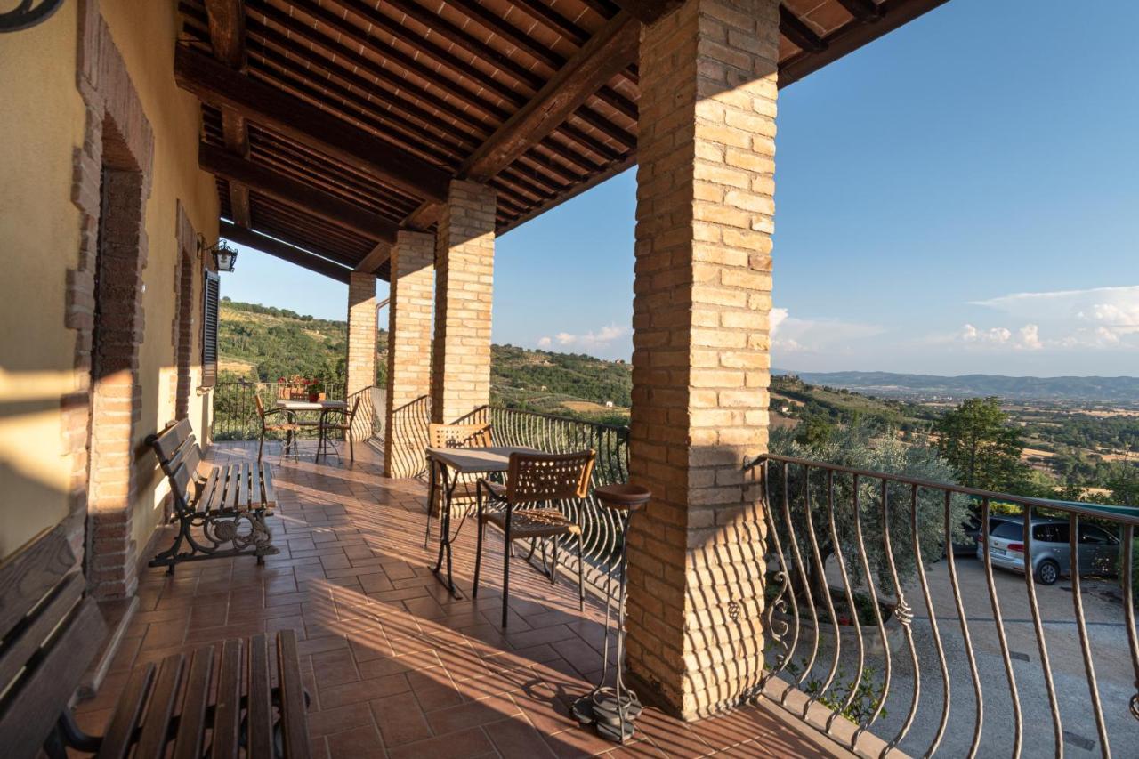 Agriturismo La Rocca Assisi Petrignano Zewnętrze zdjęcie